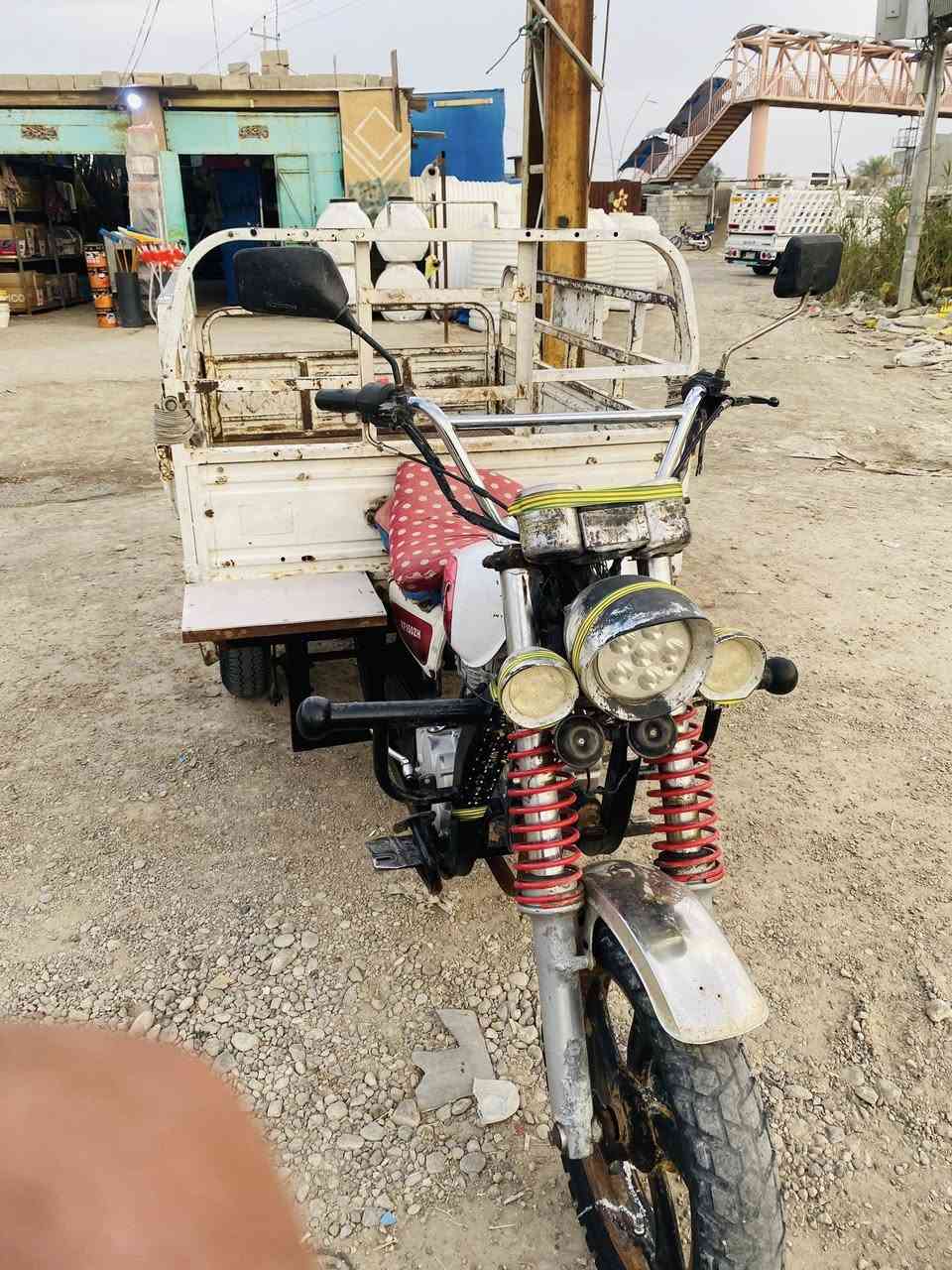 ستوته  2016  مرقم/مكينه 23/مكان تقاطع الساده/***********
