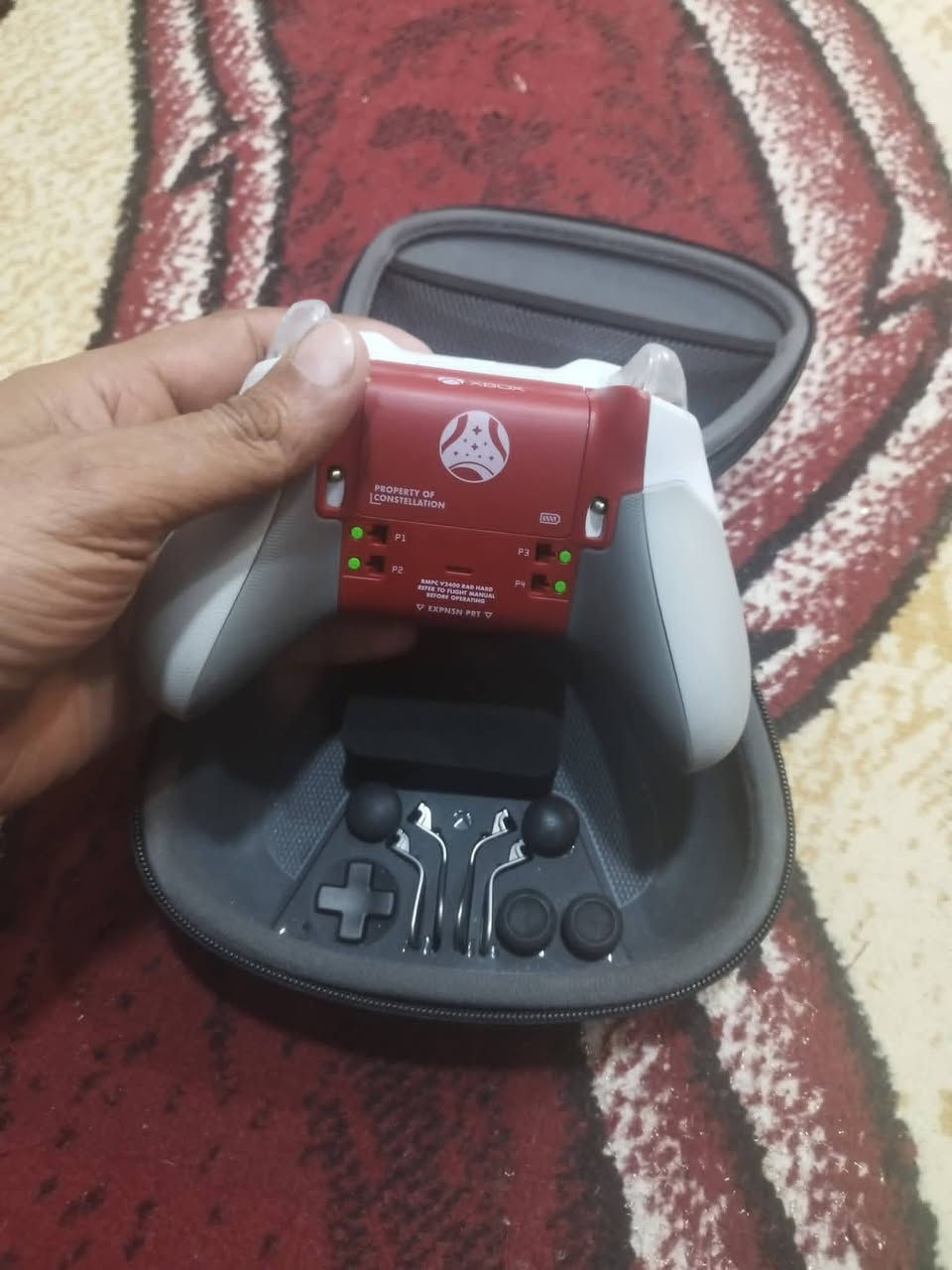 جوستكات اكس بوك  كلما وسعرها
يليت 2 لون ابيض  ب100مع كامل ملحقات
يليت 1 باندل 100 مع كامل ملحقات
يليت 1 الاسوده  مع كامل ملحقات ب75
جوستك سريس اس 50


**إذا كنت صاحب هذا الإعلان وتريد حذفه لأي سبب، رجاءا أرسل رسالة إلى الدعم الفني**