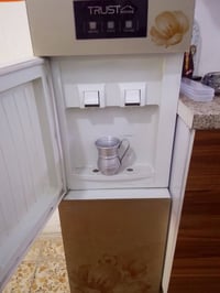 ثلاجة • للبيع • سعر خاص