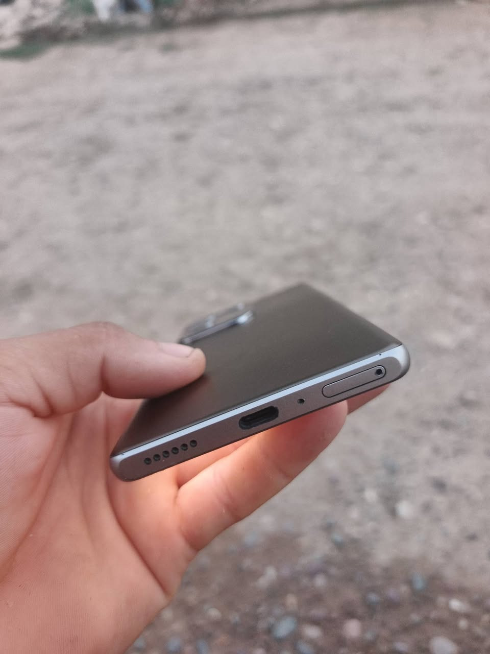 infinix note 50s 5g
الذاكره 256 الرام 16 بطاريه 100 وضع شركه
 جهاز مستخدم شهر وياها بس الشاحنه الاصليه
 سعر الجهاز  285 رقم ***********
