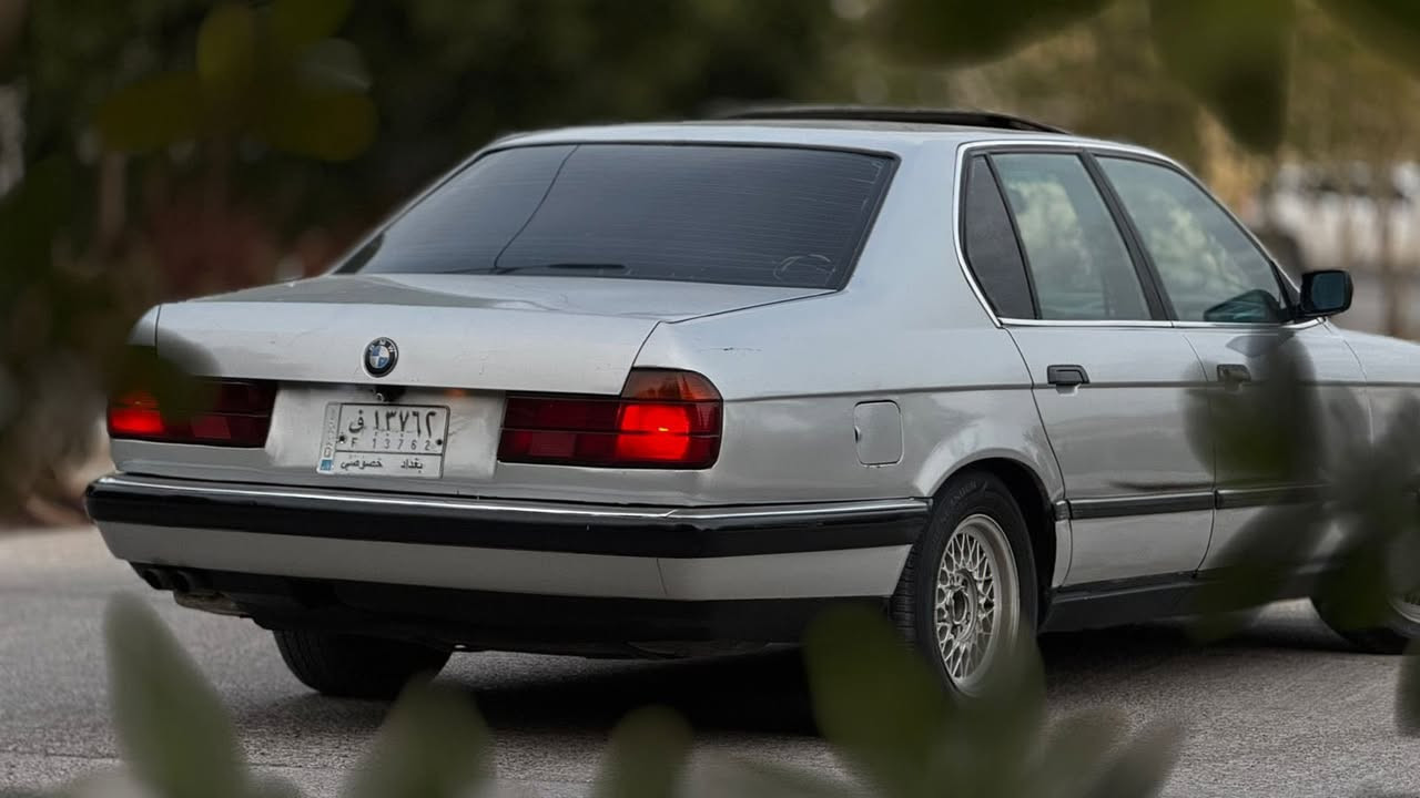 السلام عليكم
❤اللهم صلي على محمد وأل محمد❤

للبيع او للمرواس  BMW 735i🇩🇪 

 ▪︎الرقم بغداد   مشروع وطني تحويل ثاني يوم

▪︎حداديه امامي خلفي جديده sf

▪︎كير 3 وضعيات 

▪︎غرفه جلد اسود.                                                               ▪︎جام 4 اوتو

▪︎جام يصعد وينزل ويه السويج مع السلايد

▪︎دبل كومبيوتر دركه ايرباك بلاد مع الدشبول

▪︎🔥السعر ٥٨ وبيهه مجال 🔥

وباقي المواصفات موضحه كدامكم سياره الحمد لله والشكر  مكان السياره النجف*********** زيد البديري
