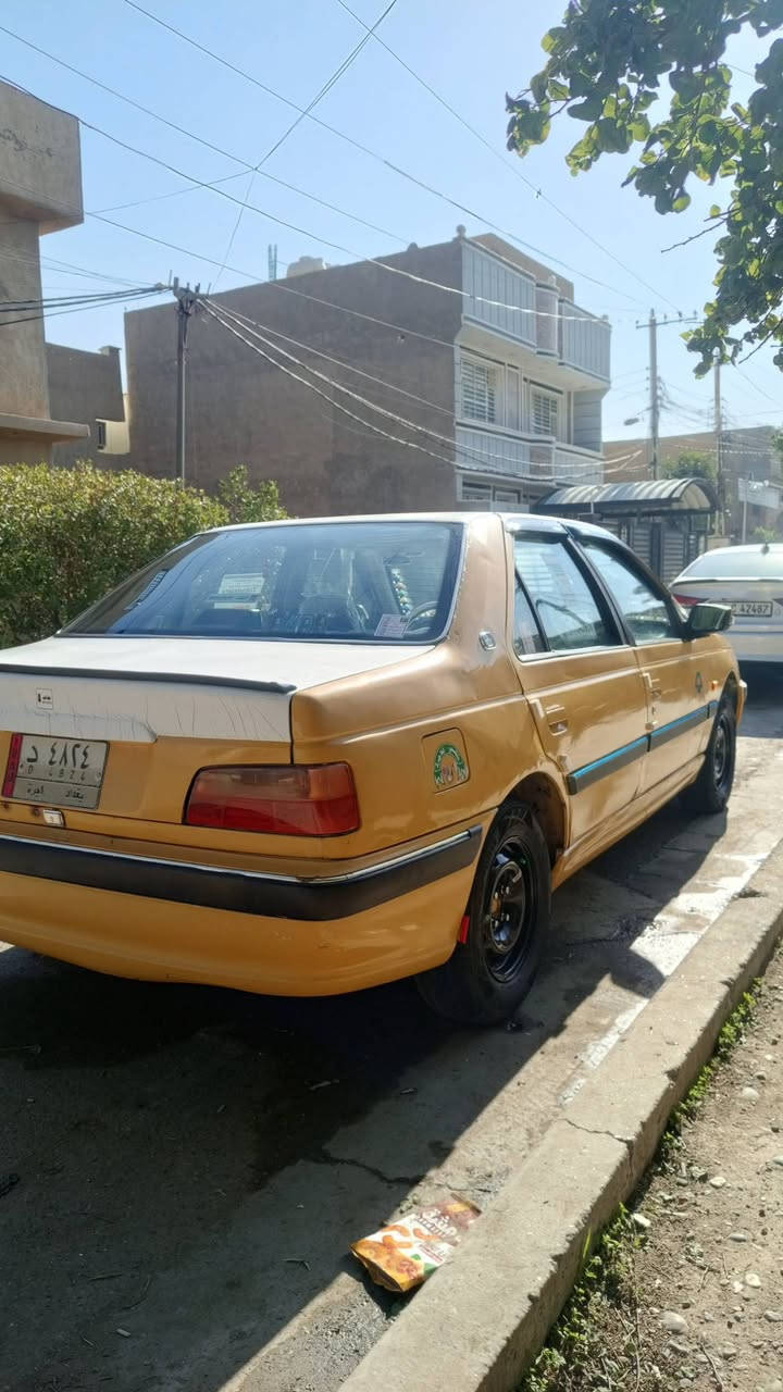 سلام عليكم بيجو بارص 2011كير ومكينه جديد صدر خلفي امامي جديد كهربائيه كلهة شغالة سيارة بيهة مكانات صبغ سيارة مصفرة تحويل مباشر  تبريد تتفئة شغال مكان سيارة بغداد زعفرانية سعر سيارة 33 بيهة مجال تواصل ***********
