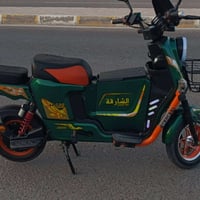 دراجه شحن نوعيه x900دراجه جديده ونظافه 100/100  السعر 450وبيها مجال077...