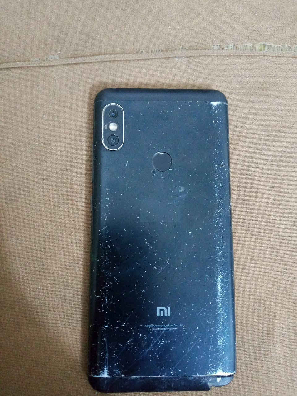 السلام عليكم موبايل للبيع السعر 55 بي مجال مكان حله نادر الثالته رقم واتساب ***********
