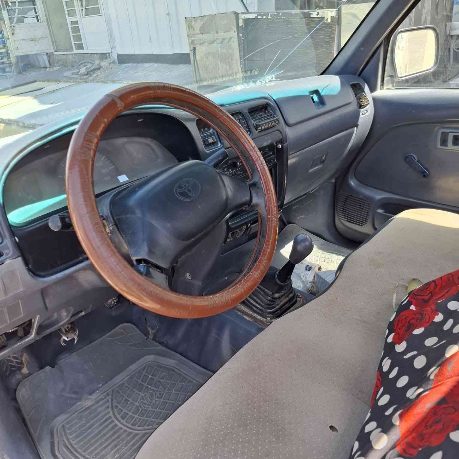 سياره 2001رقم اصفر بابل
نظيفه كير ومحرك نظيف خياسات قليله بالباب صبغ بلادي
ملزم بالتحويل البصمه تحويل ثاني يوم مكاني الكوت
سعرها 55وبيها مجال للاستفسار الاتصال على الرقم 
***********
