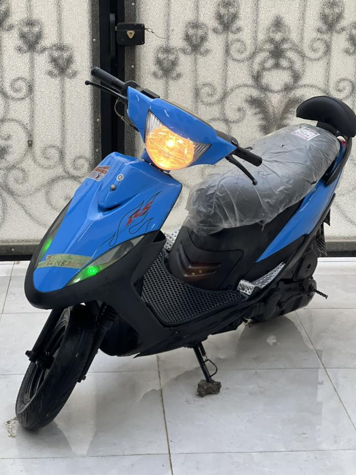 سلام عليكم
ماكس عدله للبيع أو مراوس حسب قناعة 
محرك ٥٥ شلعه معدل فول صالنصه بيلاد كاتم سلف رياضي تايرات جديد كهربائيات كل شغال محرك ناعمه لا صرف لا بخار كفاله شرط ١٠ فيتر نكره سلف ب كل وكت دراجه خيرمن الله مابي نقص عنوان كركوك تلفون ***********
