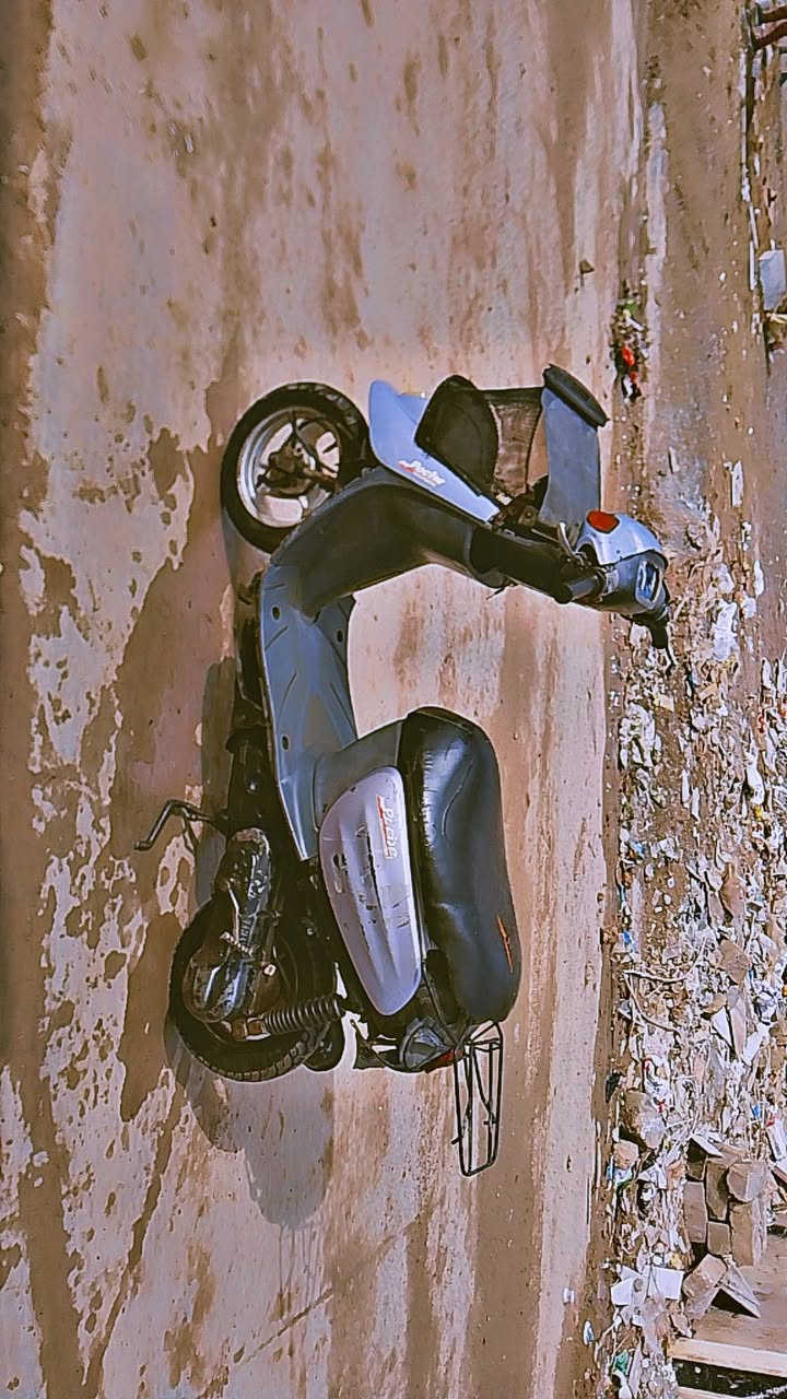 ماطورنفخ غسلتو وبعد ما يشتغل مادري شبي شاصي جديد مابي صوط اكسن بس. من غسلتو بعد مايشتغل ابيع عل حالو موصل ايسر السعر 100وبي مجال ***********
