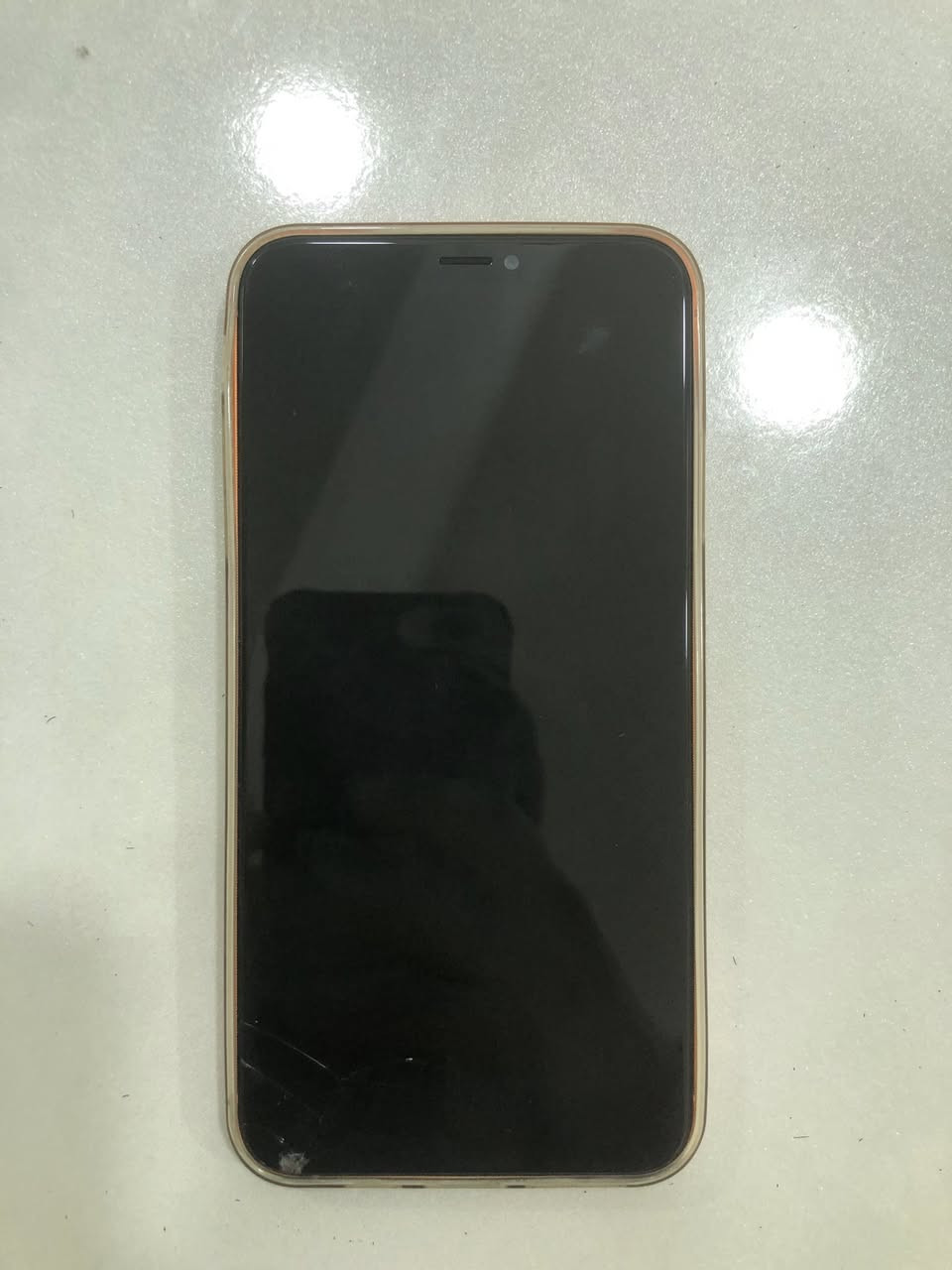 سلام عليكم اكس ماكس للبيع ضهر شويه فطور والشاشه فطر بالاسفل ذاكره ٦٤ بطاريه ١٠٠ سعر ١٥٠ مكاني شارع المجمعات ***********
