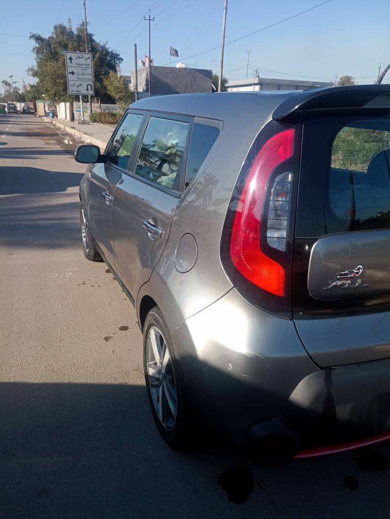 كيا صول موديل 2016
١٦٠٠ صبغ بنيد وجاملغات فقط صبغ بدون تبديل مكينة وكير خير من الله ترايد للبصرة على حدادية مكينة كير نضافة 
مواصفات عادية 
رقم بغداد تحويل مباشر 
للاستفسار ***********
السعر ب ١٠٤ وبيهة مجال بصيط بغداد, العراق
