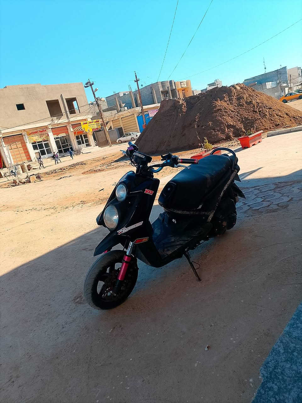 اسلام عليكم سكنس جبلي ياباني دراجه خير من الله ماناقصهة شي السعر 800وبيهة مجال حك الجيه 
عنوان بعقوبه التحرير ..***********
