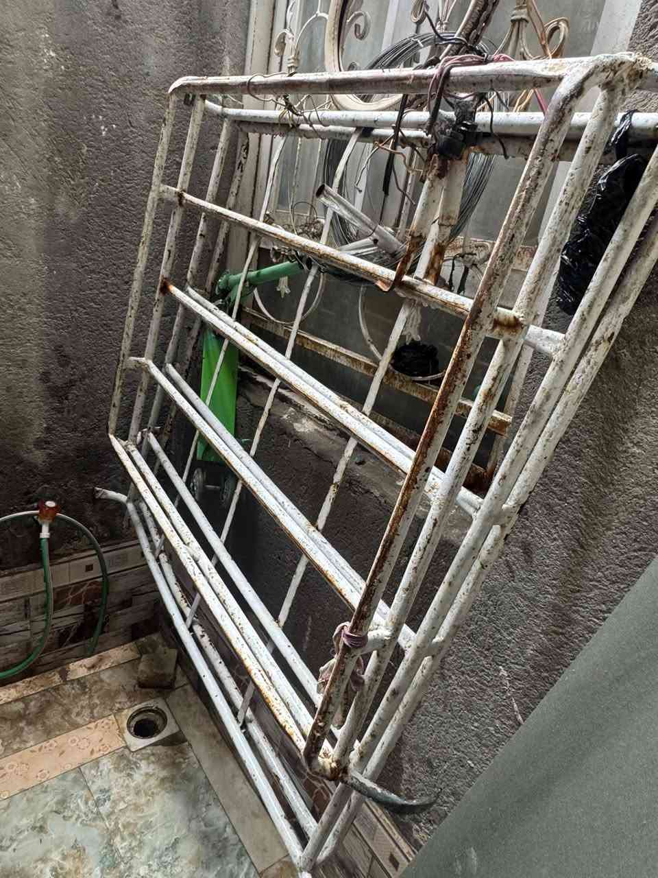 للبيع
التفاصيل بالصور 
المكان الناصريه المركز 
للاستفسار ***********
