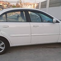 للبيع كيا ريو موديل 2012محرك 16 اللذي يرقب في الشراء 07507889341