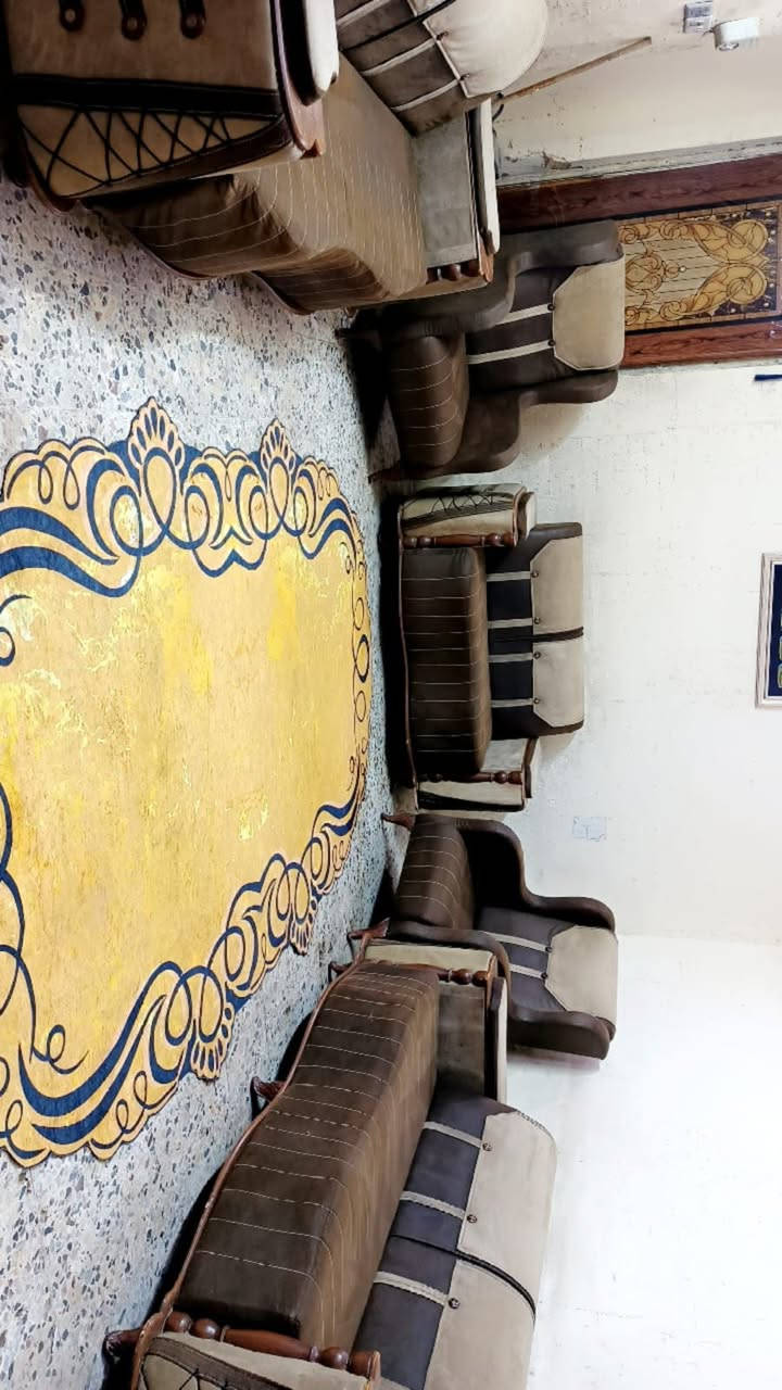 تخم تركي 10 مقاعد نظيف
سعره 270 وبي مجال لبياع 
يوجد توصيل بكروه ب واتساب
***********
