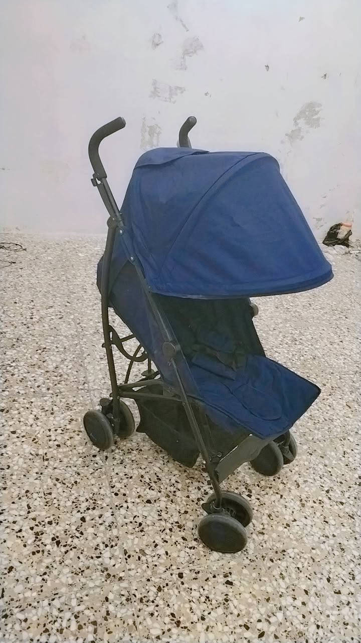 سلام عليكم
عربانه أطفال ياباني جديده
السعر ٥٠ الف
***********
