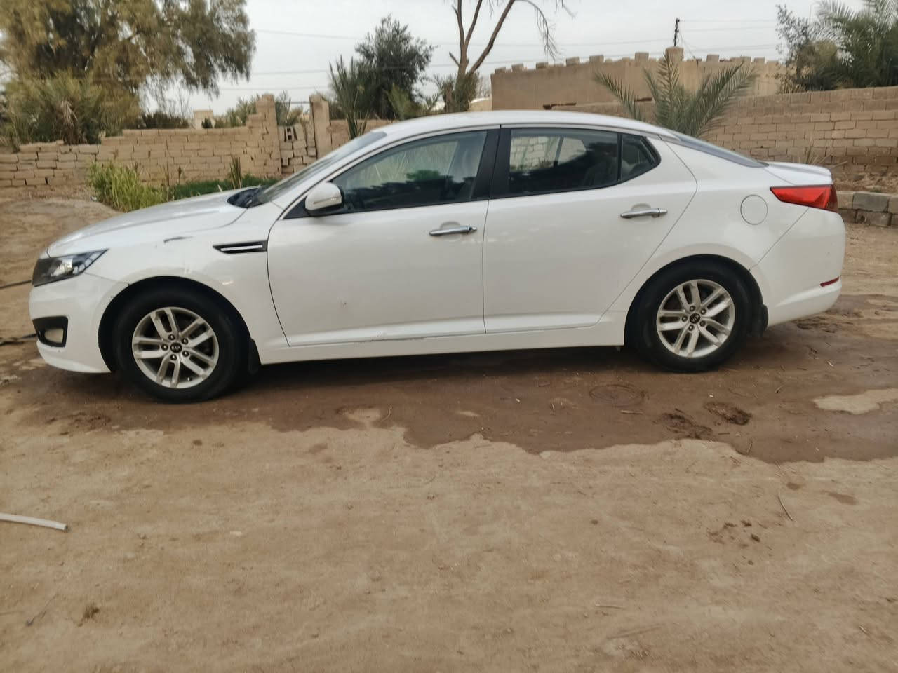 السلام عليكم سيارة وبتيمة موديل 2013 وارد خليجي سيارة جاهزة تخم تاير 4مكان السيارة
الناصرية فضاء الدواية الستفسار على الرقم ***********
