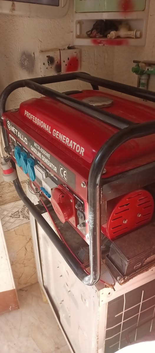 مولد للبيع  جديد مستخدم مرتين سلف وخيط ***********
