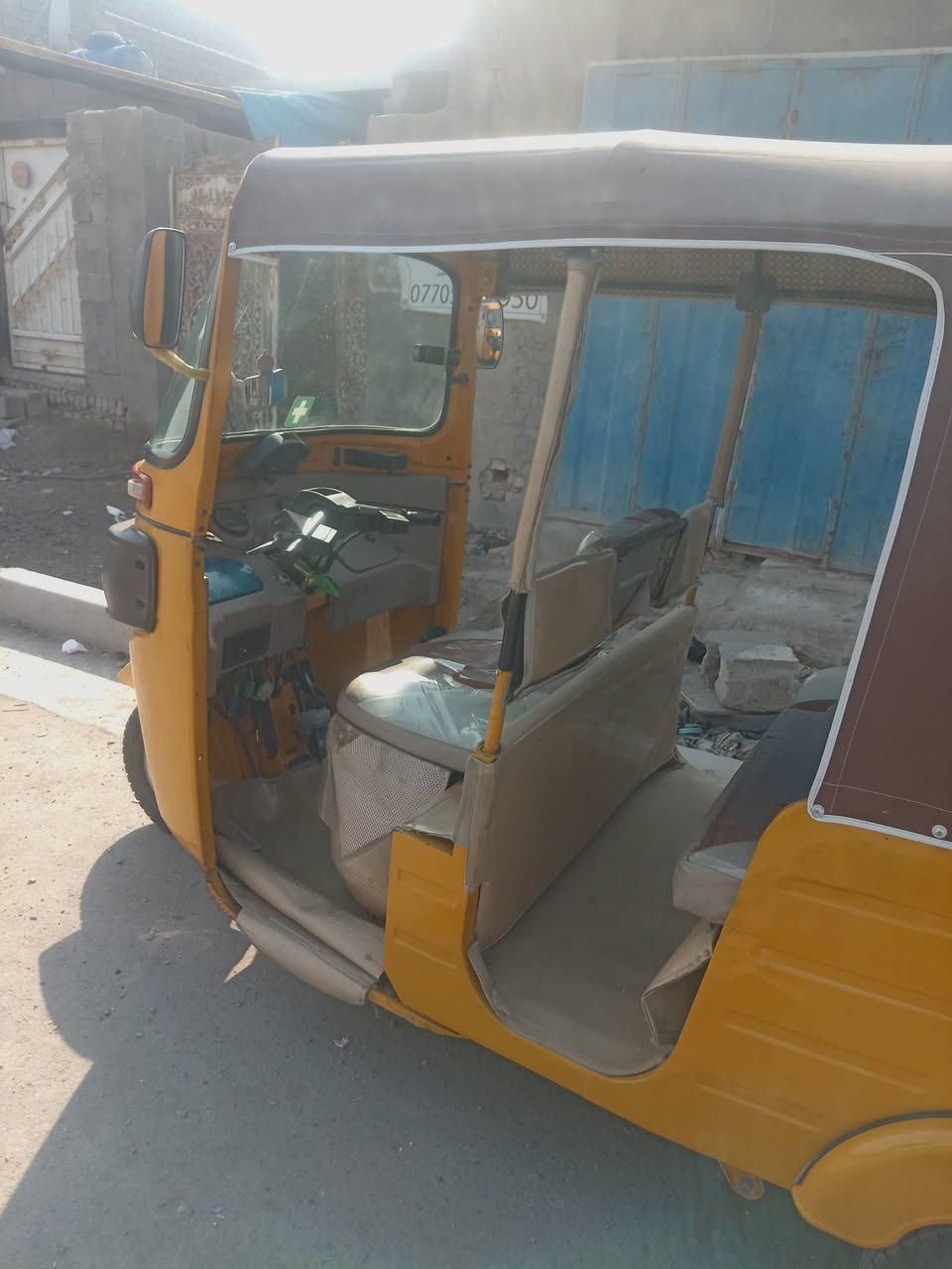 سلام عليكم تكتك البيع موديل 20رقم أو سنويه بسمنه تحويل ثاني يوم مكاني مدينه ٦٨٠٠بيه مجال ***********
