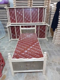 سرير نفر • ٨٠×١٩٧سم • خشب روسي