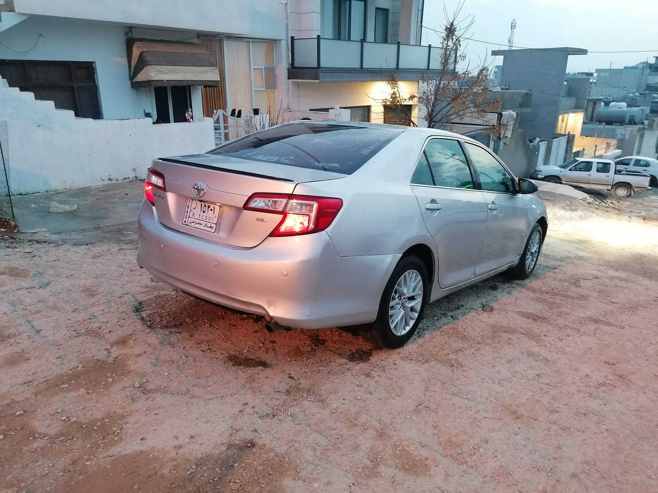 سلاوهاوریان ئەمسەیارەیە بۆفروشتن کامری دوبە نەموسە نەبراوە واتا ساغە سیبارجەی بویاسەیارەکەغە بیناوکرتن مودیلی2014کیر توماتیک عادی ئیکویە  ئاوینە کارەبا سەیارەکە زور بیمەسرەفە شوین سلیمانی سعر 70 کەلاومەعامەلی برایەنە ***********
