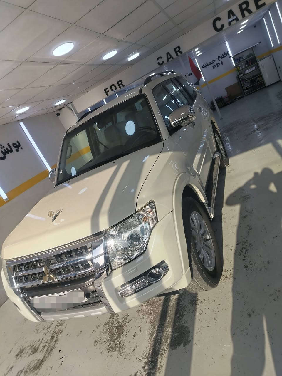 باجيرو حبتور علامات الذهبية كشنات رأس الارنب ماشية 50 الف حقيقي
السيارة كفالة حتى من التكحيل شرط  
موديل 2020 حبتور فول دمام وزراك لايت
كشنات جلد 
تبريد منفصل 3 قطع
12 ايرباك داير مداير حتى بالكشن
شاشة وكامرة اصلية
ويل حجم 18 
رادار امامي
داخل كلة صاج
كشنات كهرباء
فول تحكم ستيرن 3 جهات
مري شفط 
سويجات والعدة والسبير غير مستعمل
كشنات الخلفية غير مستعملة
مكينه 6 سلندر 3800
سستم صوت روك فورد 
فورويل دبل دفلوك
حساس خلفي 
حساس تايرات
ثلاجة بالجكمجة
السيارة مكفولة من الصبغ والبارد والشخط والتبديل ومن الفتح شرط
كير مكينة صدر كفالة
رقم اربيل 
مكاني بغداد زيونة 
***********
السعر 235 ورقة وبيهة مجال لشراي
