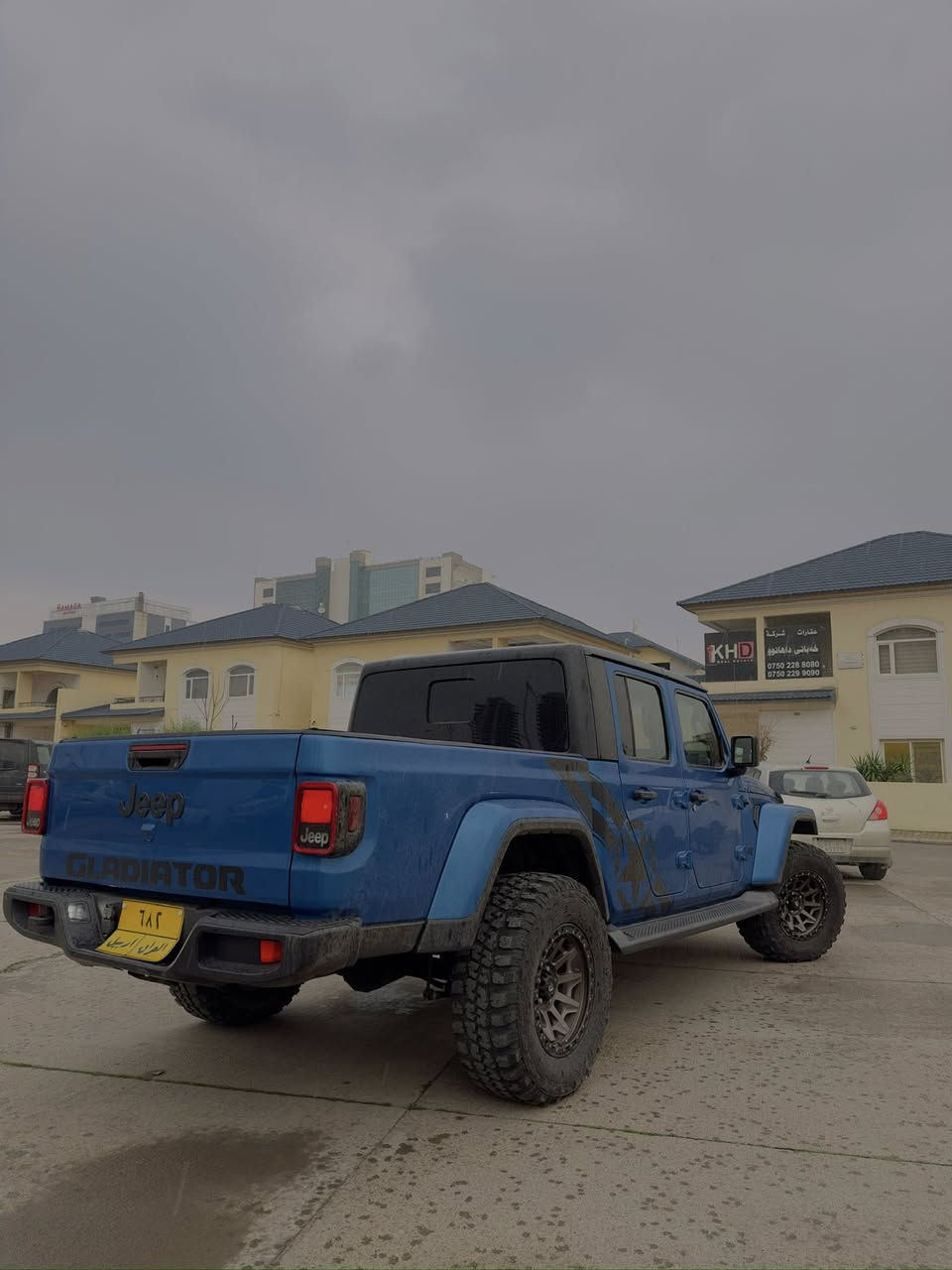 👑JEEP GLADIATOR 👑
جيب گلاديتر. 🚙
لون مميز 
‏‎الموديل:2020 
‏‎المحرك : V6.  3.6L  .
المواصفات/سپۆرت
💵💵السعر خاص💵💵
العنوان 📍اربيل
او اي استفسار الاتصال
☎️***********
