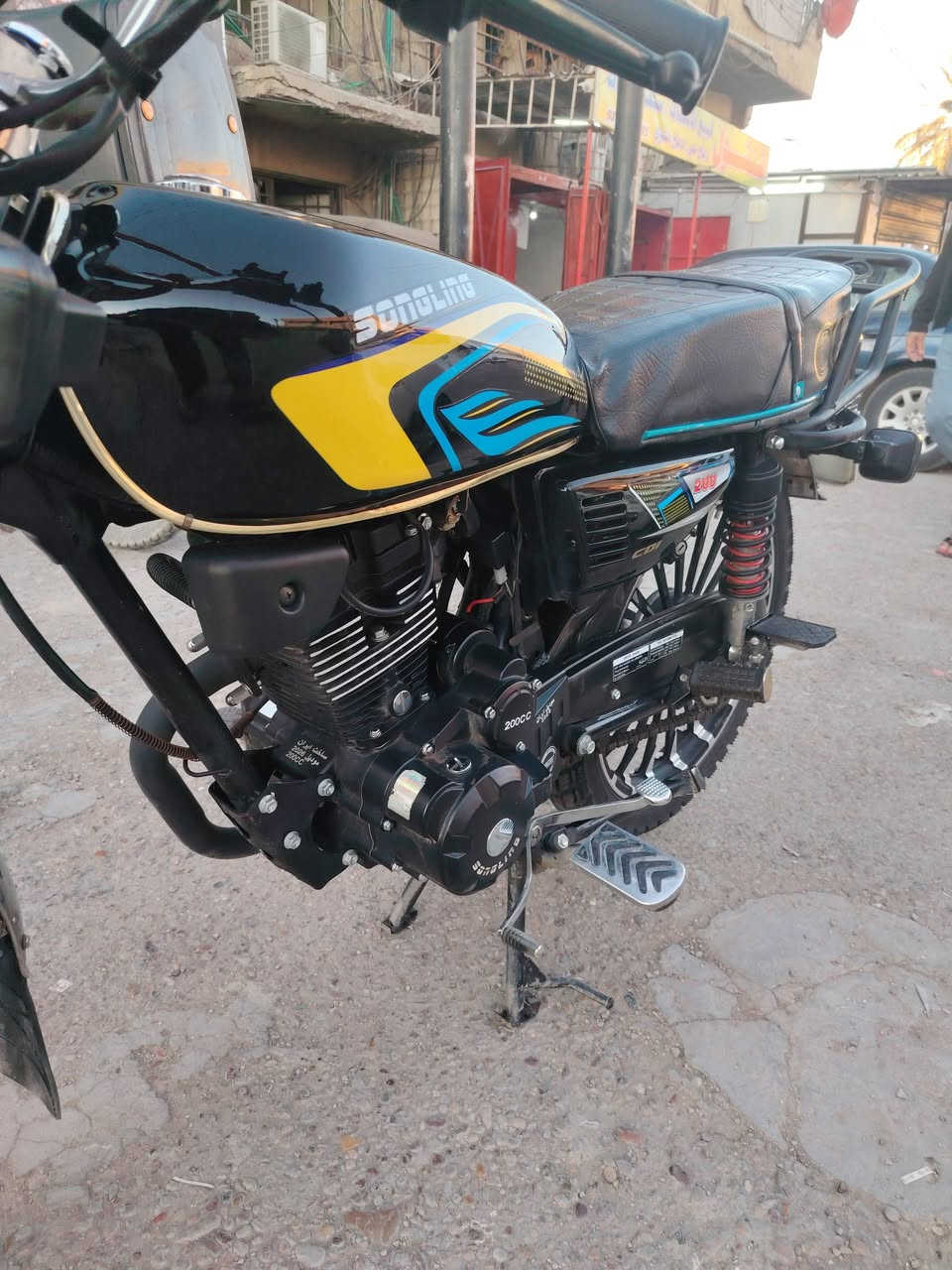 دراجه ايراني موديل 25 دراجه زيرو بعدهه ماشيه 6 الف ما بيهه اي نقص دراجه خير من الله نكره سلف بصمات ٢ سويج ٢  عنوان بغداد مدينه الصدر  سعرهه 925  وبيهه مجال رقمي ***********
