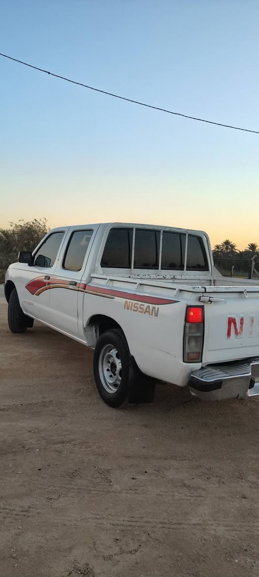 سلام عليكم نيسان بيكب 2003 سيارة جاهزة محرك vvt كير اوتوماتيك بدون كص وضربة كفالة ادوات السعر 45 بيهة مجال مكاني بابل ***********
