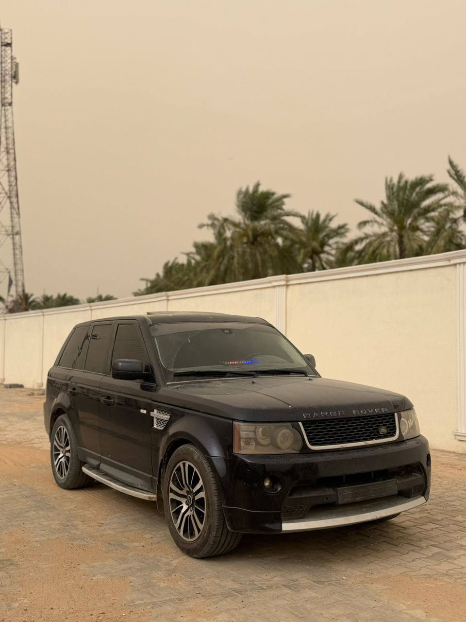 موديل ٢٠١٢ محرك عادي مو سوبر سيارة جاهزة من كلشي شغال ومضمون بيهه بخ صبغ فقط البنيد كلير اثر جراد بسيط رقم بغداد تحويل مباشر السعر ١٢٥$ العنوان بغداد شارع فلسطين قرب الجامعة المستنصرية او بعد جزيرة بغداد السياحية حسب التواجد ***********
