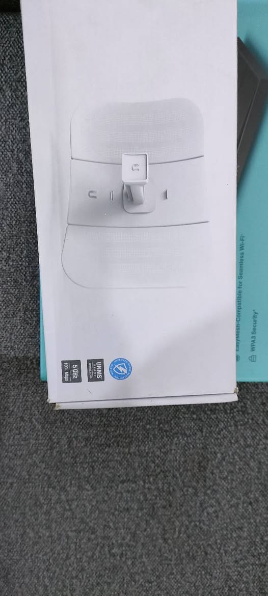 راوتر عدد 2 مستخدمات نظيفات كلش  + نانو لايت بيم مستخدم 
 Ac 1200 C50
Ac 1900 C80 
الراوترات سعرهن 45. والنانو سعره وحده 50 كلهن 90 الف


**إذا كنت صاحب هذا الإعلان وتريد حذفه لأي سبب، رجاءا أرسل رسالة إلى الدعم الفني**