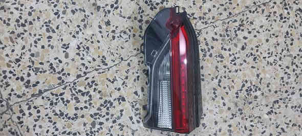 يتوفر جميع قطع غيار راف فور تفصيخ وارد امريكي صدر امامي خلفي كير محرك غرفة داخلية ظفاير عقول سستم كامل بطاين ابواب بنزين وهايبرد للتواصل ***********واتساب ماسنجر
