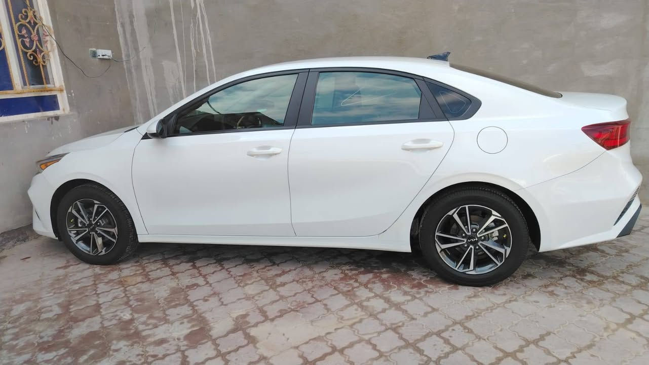 سلام عليكم فورتي 2024 رقم ومعوقين بسم بنيه سياره وارد امريكي حادث بنيد نفس لون وجاملغ بارد مواصفات نص فول مكلف بل نشر ملاحضه سياره مال بنيه ‏‪***********‬‏ السعر 150$
