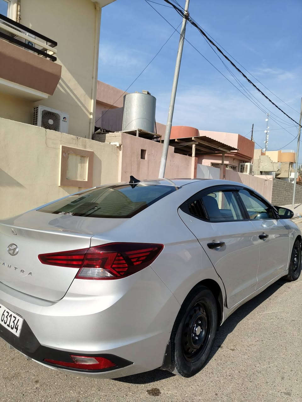 النترا 2019 للبيع
صور الحادث و سونار داخل المنشور 
رقم اربيل شرط التحويل سنويه و هزه ماساقطه
نص فول  
تبريد +تدفئه 
محرك 20 
كير At المرغوب 
السعر 125
للستفسار 
***********
***********
