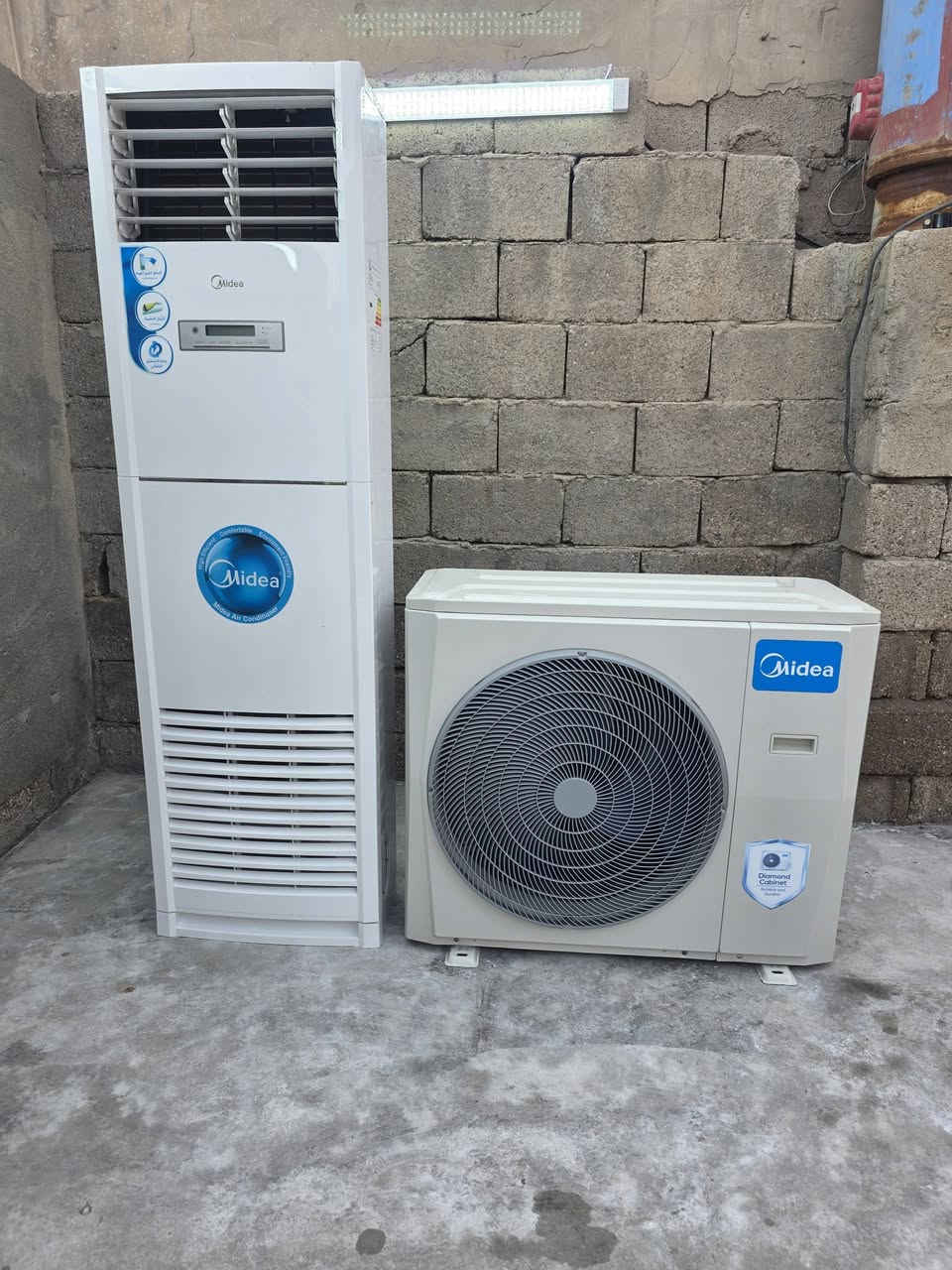 👋اخوان سلام عليكم ورحمة الله وبركاته اخوان سبلت ميديا الواحه. 💦سبلت طنين وثلث. نظافه واحد على واحد✅️. سبلت وضع شريكه. تبريد ثلج.  ✴️جديد حيل.  استخدام أشهر1️⃣ فاتحه من شقه بل عباسيه 🌁وشرط ضمان. اذا مو نفس الكلام.✨️  لاتشتري مكاني ابو الخصيب قرب كبه ابو جوزي🛕 بي واتس. ***********. ✨️ ***********.  📞 توصيل موجود. ✈️
