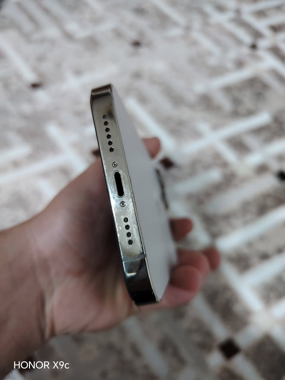 السلام عليكم 
جهاز 13pro max نظافة 99 لجهاز زلق مابي ذاكرتة 256
بطاريتة 77 الجهاز شرق اوسط 
السعر/ 700
عنواني / بصرة 📍


**إذا كنت صاحب هذا الإعلان وتريد حذفه لأي سبب، رجاءا أرسل رسالة إلى الدعم الفني**