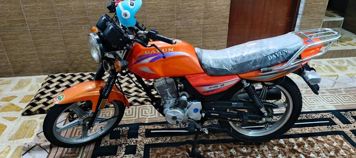 السلام عليكم دراجة دايوان مديل 2023 اوراق اسكنر نضافة فول ومكفول جيب فيتر وياك وافحص السعر 800وبيهه مجال قليل
 مكاني  كربلاء حي العسكري قرب نوارس
رقم الهاتف:***********
