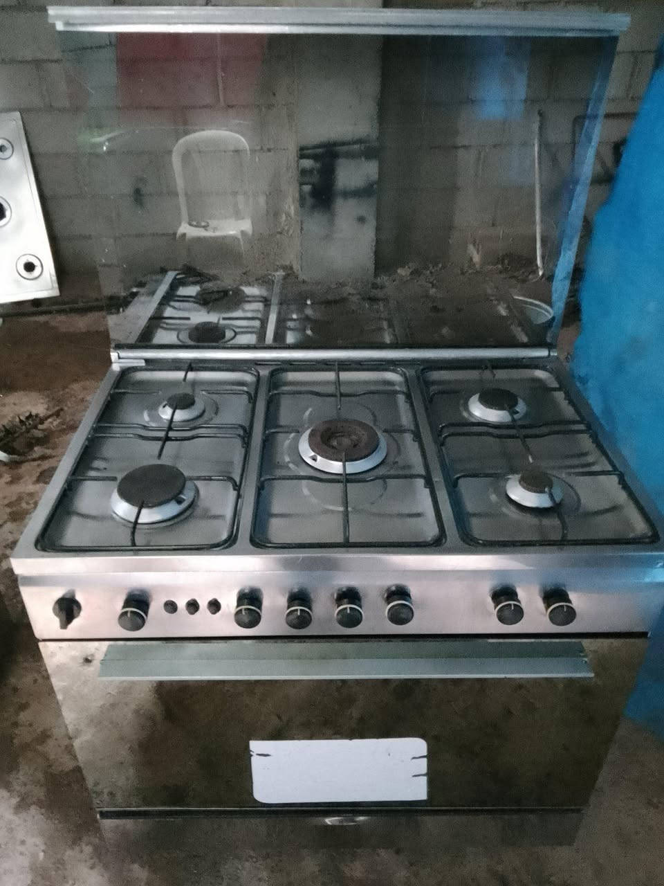 165 الف ...بيع او معارض ...
طباخ فريش مصري ستيل 
عيون وفرونه شرط التشغيل جدا نظيف نظام الفرن خطين 
نظام بوري 
السعر 165 الف 
للبيع او معارض مع طباخات تعبانه والفرق حسب الإتفاق والقناعه 
يارمجه الشـــرقيه الاولى 
*********** واتساب واتصال 

*********** اتصال موصل, نينوى
