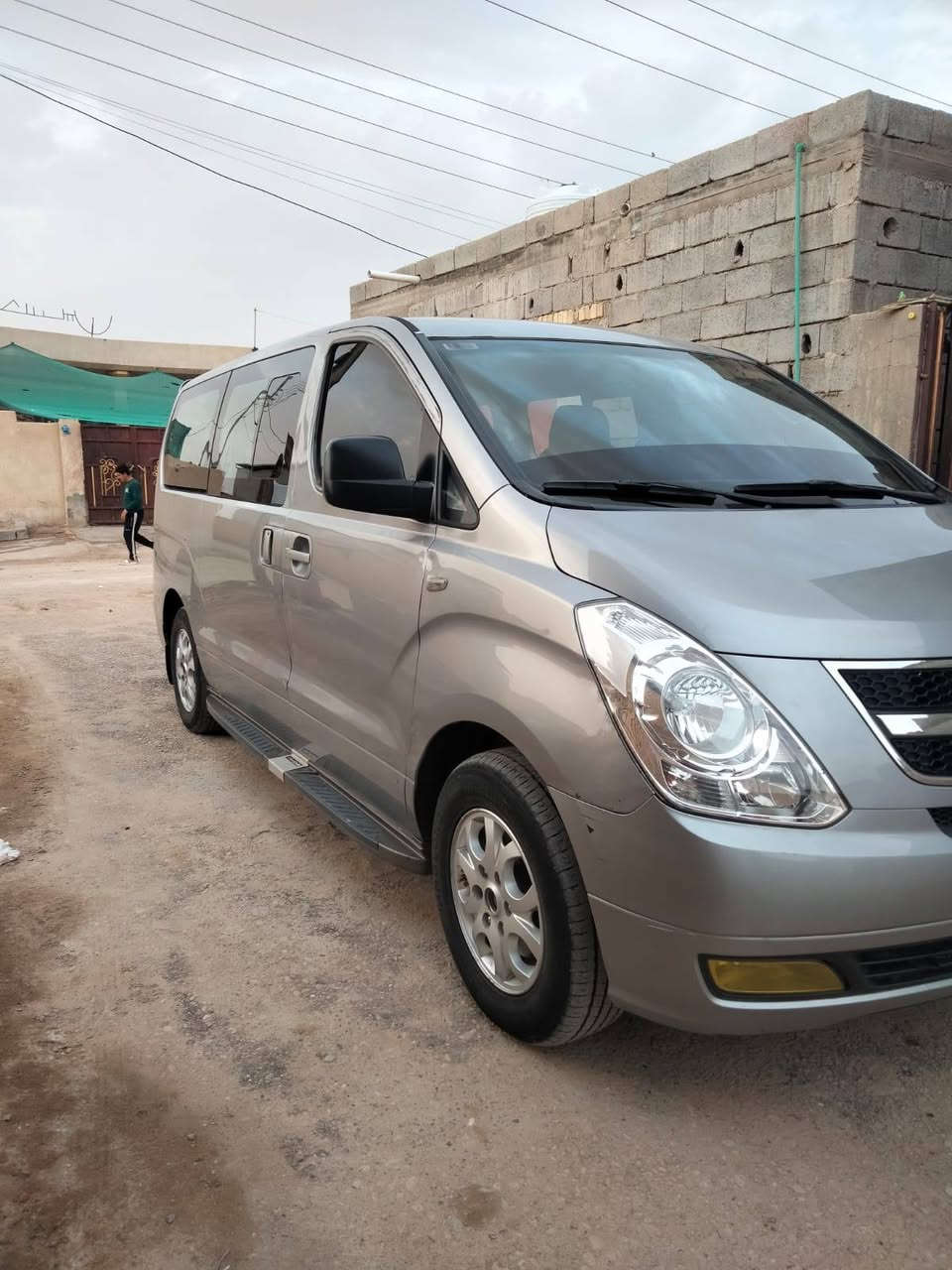 السلام عليكم ستاركس مسكر موديل 2014لون بحري مكينه سبلاين بيهة 3قطع  تبديل سعر185 وبيهة مجال   دواخلهة نضيفه تبريد ثلج  وحلوه سياره خير من الله الاستفسار على هاذ الرقم  ***********
