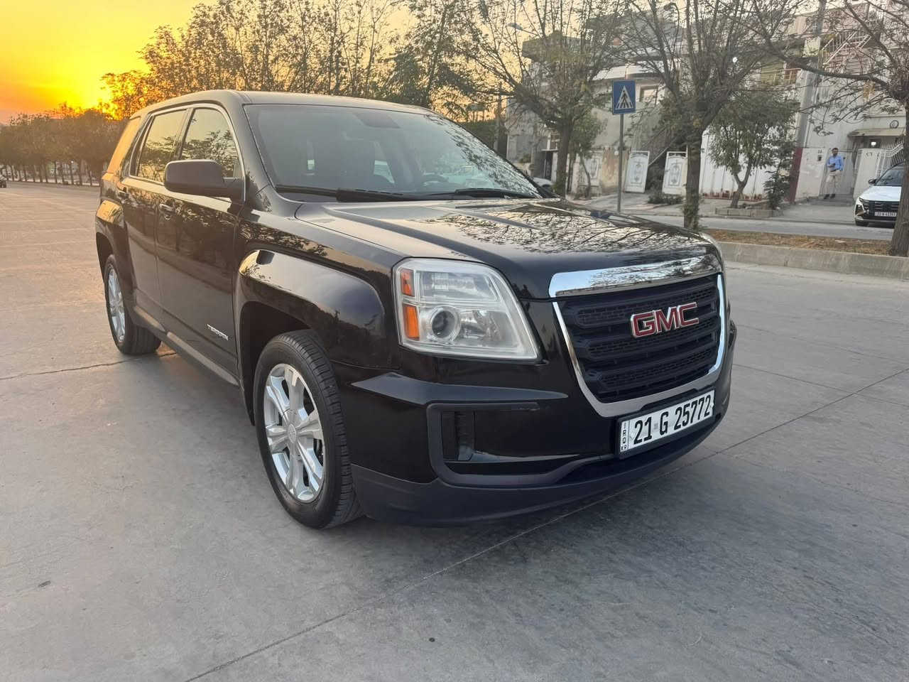 جمسي تيران مكفوله كفاله عامه عدا الباب الخلفي مرشوش اثر شخوط سياره خير من الله تبريد تدفئه حداديه فول السياره بعد احلا من الصور كله علا وضع الشركه السعر 145 وبيها مجال بصيط مكان السياره الفلوجه ***********
