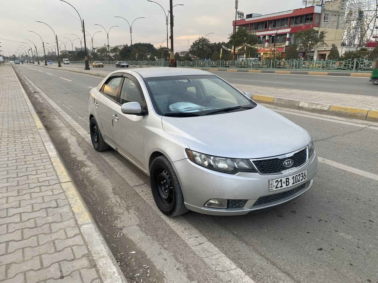 للبيع سيراتو 2011
السعر 90 
*********** هـ
