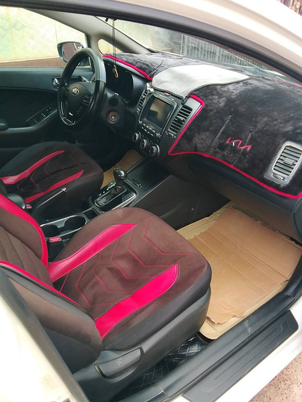 سلام عليكم فورتي موديل 2018حادثهه حوض تعمير لسعر 115وبيهه مجال مكاني الشعب رقمي ***********
