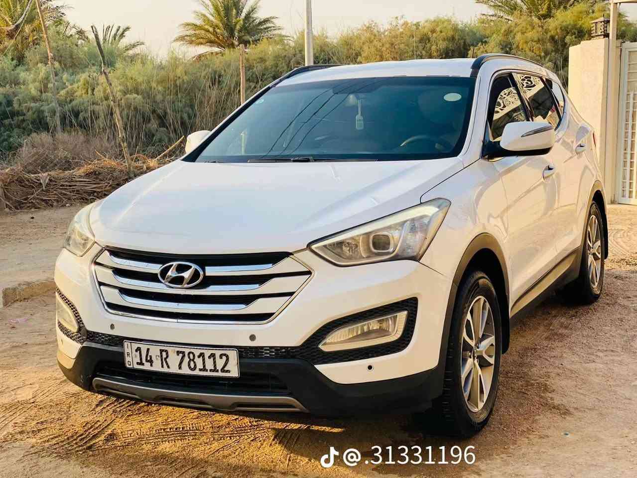 (سلام عليكم)
هونداي سنتافي 
خليجي مكفوله كفاله 
موديل 2014 /4سلندر 
فول مواصفات حساسات خلفي حساس امامي شاير بل مري كامرا شاشه حجم كبير  كشنات جلد كشن كهرباء /7راكب /4سلندر 
3قطع تبريد 
سياره وضع شركه ماشه 150حقيقي 
محرك كير حدادي تخم تاير جديد تبريد ثلج /
السعر 168$
مكان سياره ناصريه غراف 
الستفسأر الرقم (***********) (***********)
