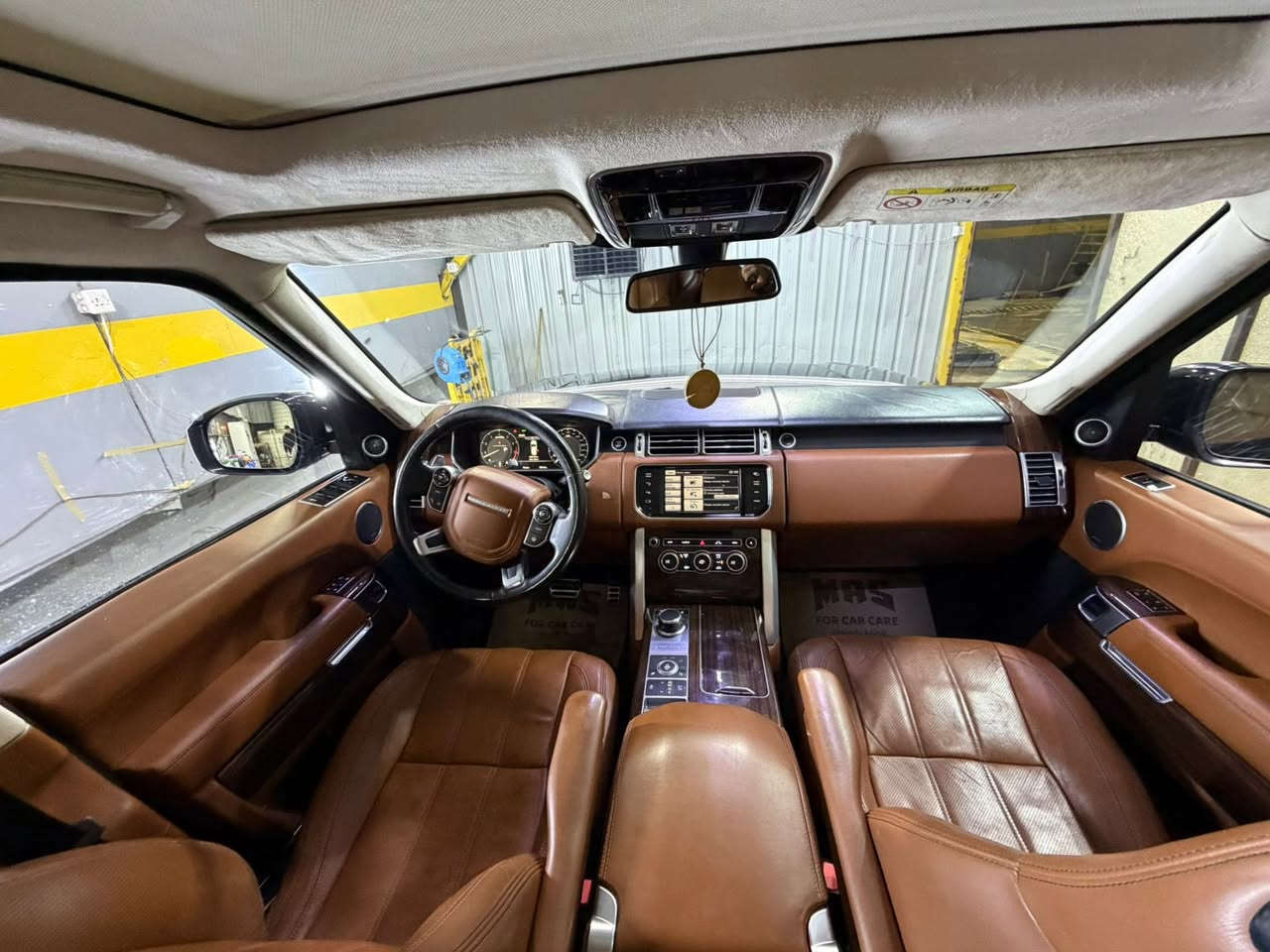 بيع او و مراوس
رانج روفر فوك اوتوبيغرافي خليجية وكالة سردار

موديل 2014

جديدة لوك عليها إدامة شاملة

داخل جلد

كشنات مساج 

جكات و دوسات كهرباء

بانورما قماره قماش

ثلاث شاشات  وكشنات خلفية مساج
معروفه مواصفات الرانج 
العنوان / بغداد زيونه
سعره 33$
ماشيه 66 الف سياره جديده 
على ايد وحده من الوكاله ماخذيه بسنته 
الهاتف /***********
