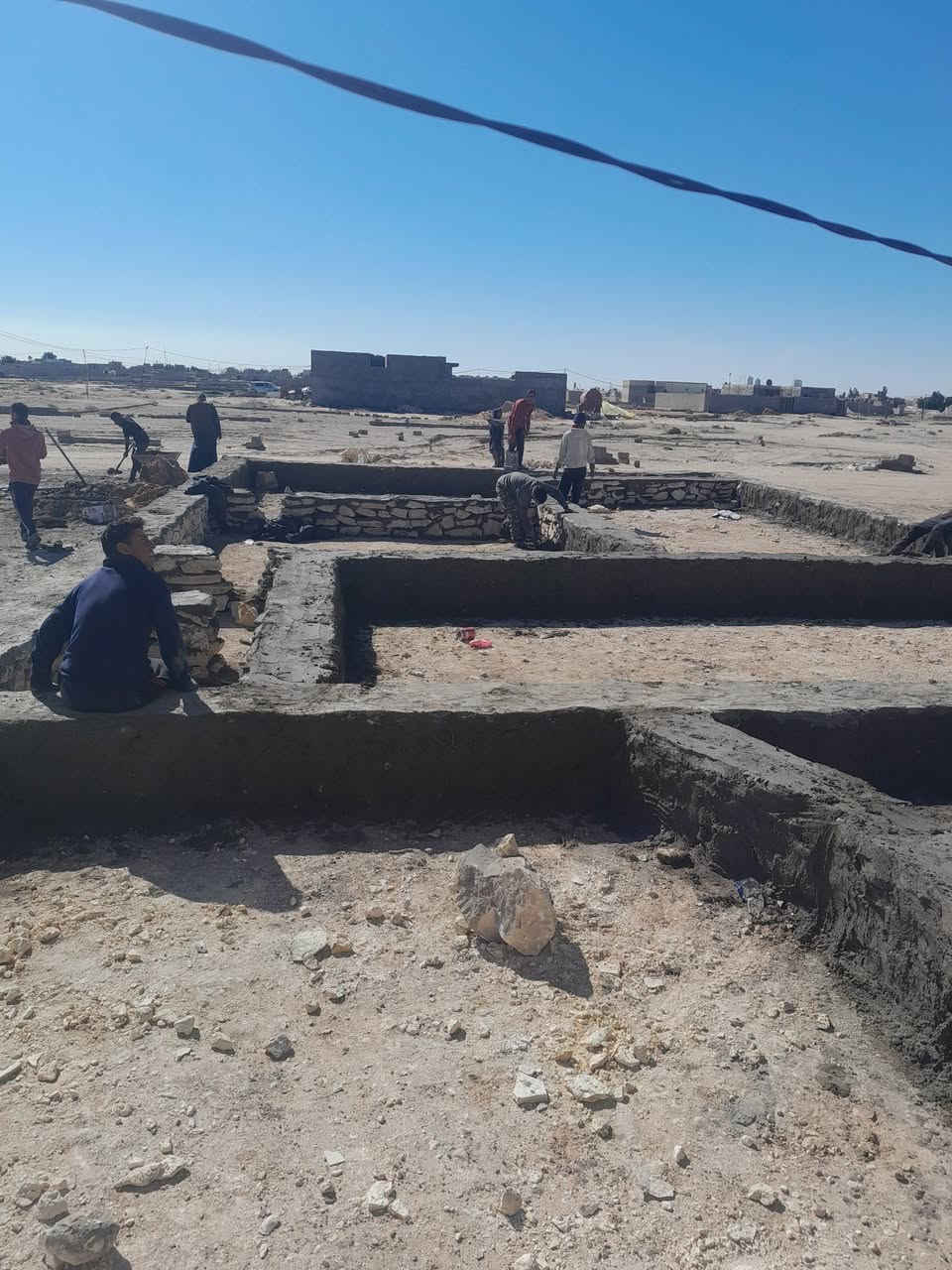 السلام عليكم بناء حجر كرستة وعمل الاستفسار الاتصال ***********
