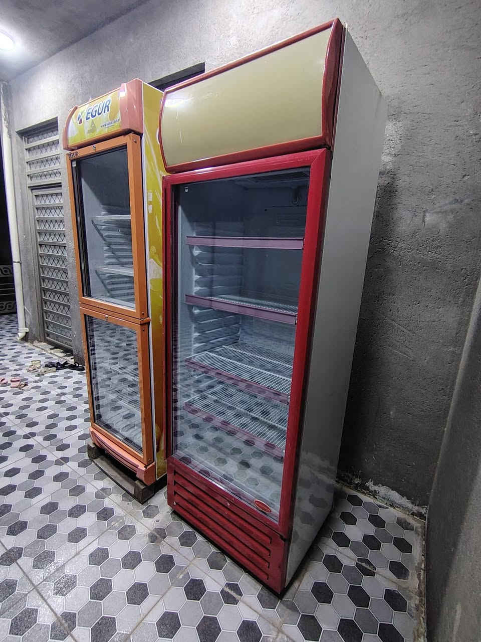 عارضات للبيع اتصال ع الرقم ***********
