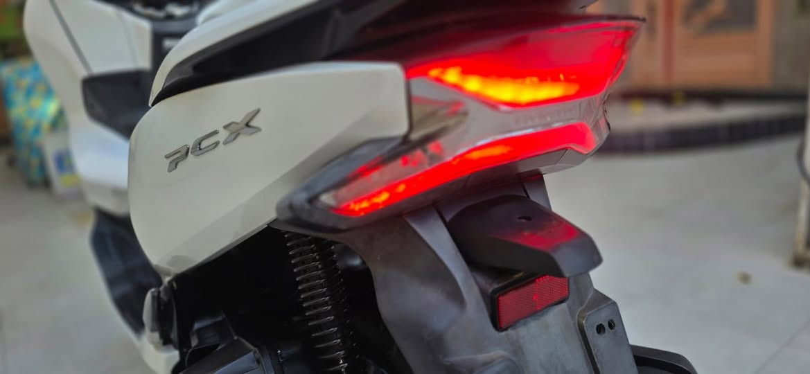 السلام عليكم دراجه BCX جيل الثالث موديل 18 نضافه 95‎%‎ فول موصفات وراد فيتنامي بصمه 3دكم مكينه مكفوله المكان ديالى بعقوبة الكورنيش السعر 16 بيها مجال حك الحجية
***********
