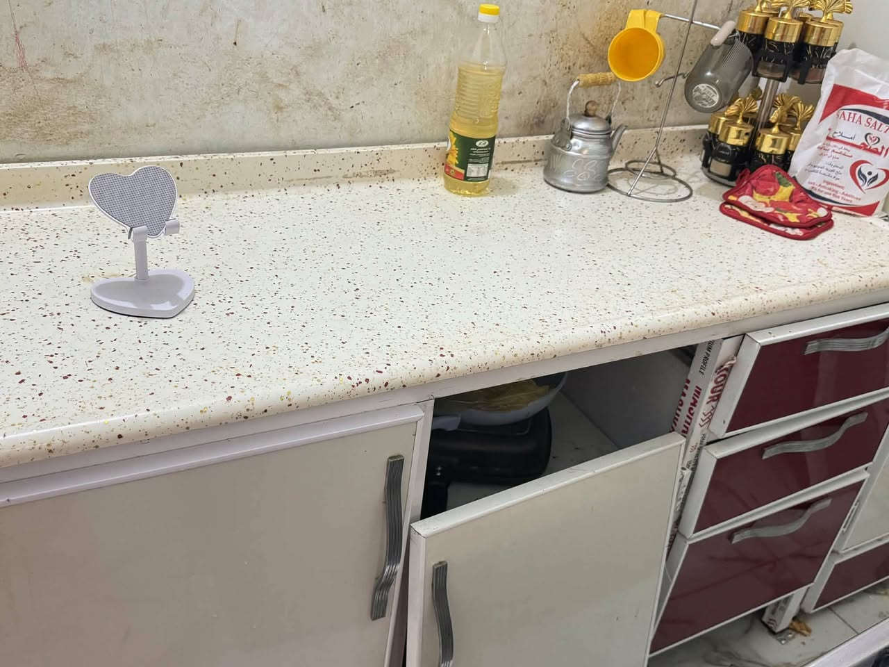 سلام عليكم كاونتر مع ملحق الصطح مالتة مرمر فقط الباب يرادلهة براغي فقط مابي اي ضرر شرط و نضيف حيل اخو الجديد الشراي يراسلني خاص ادزلة رقم الهاتف


**إذا كنت صاحب هذا الإعلان وتريد حذفه لأي سبب، رجاءا أرسل رسالة إلى الدعم الفني**