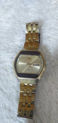 موديل ١٩٧٥ • ميكانيكية • اصليه