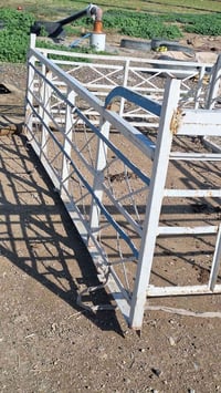 محجل للبيع • ديكور منزلي