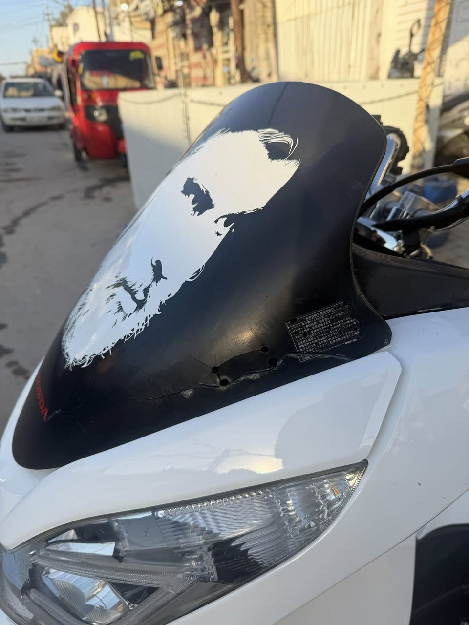 بيسي. اكس مكفوله كفاله عامه.
حساس ازدحام 

حساس ستان 

 

المكان بغداد الشعب السعر. 13$ وبيه مجال

***********
