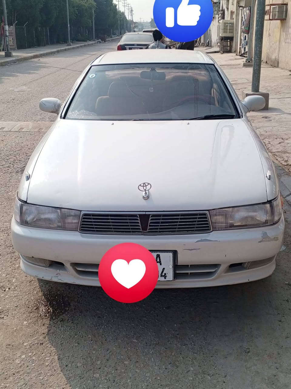 كرسته نفخ موديل 93 رقم ذي قار دولي 
تبريد شغال حداديه جديده 
كهربائية كلها شغاله 
رعاعيها يريد تحويل 
سياره تخبل بس اني اريد ابيع ومحتاج 
سعرها 52 وبيها مجال لشراي 
الاستفسار ع الرقم ***********
غير متواجد ع الفيس العنوان ناصريه حي العسكري
